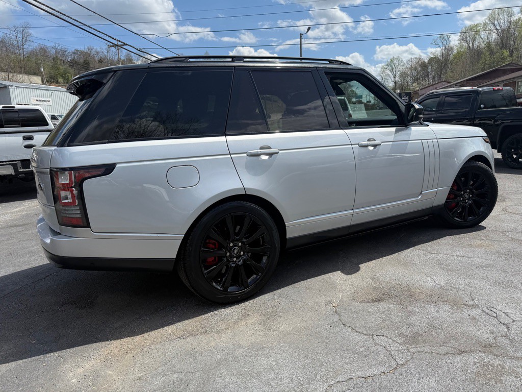 2015 Land Rover Range Rover Image 25