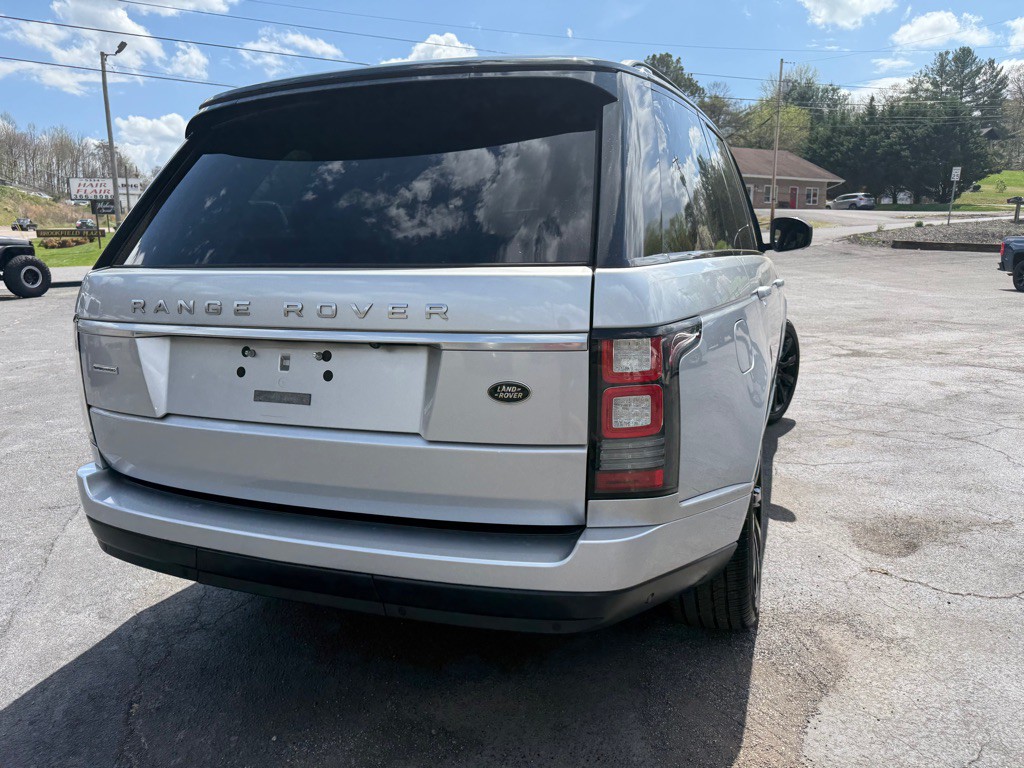 2015 Land Rover Range Rover Image 26