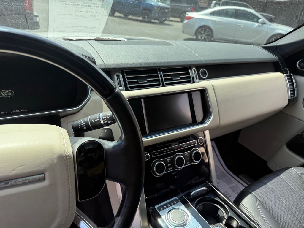 2015 Land Rover Range Rover Image 60