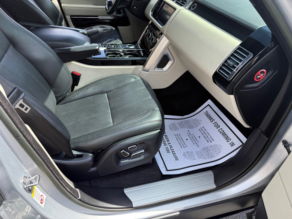 2015 Land Rover Range Rover Image 68