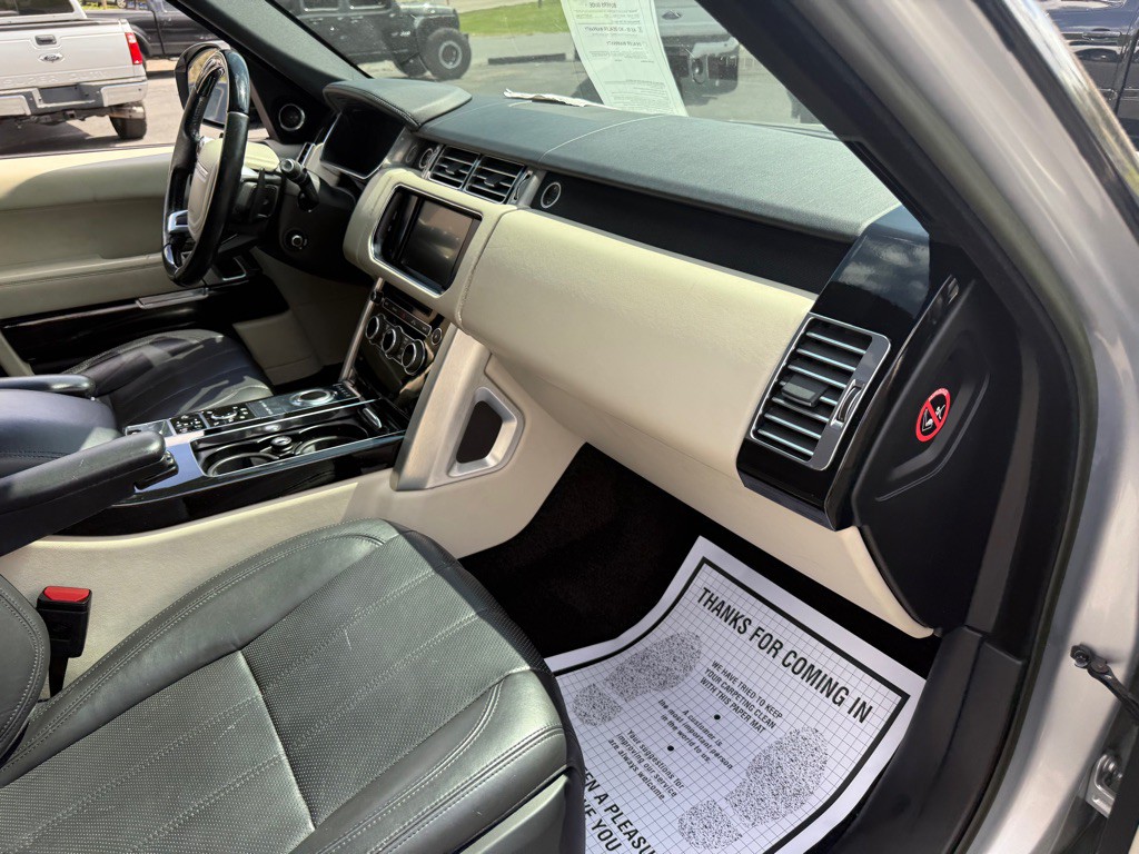 2015 Land Rover Range Rover Image 73