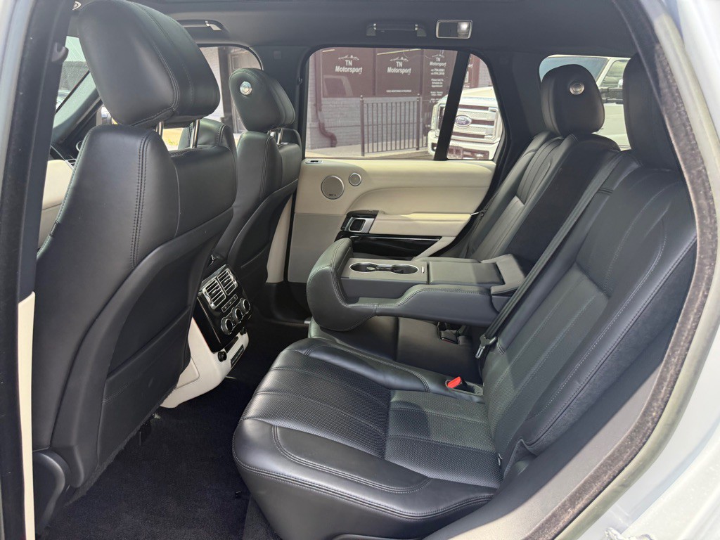 2015 Land Rover Range Rover Image 84