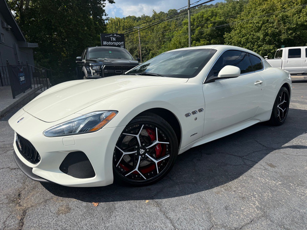 2018 Maserati GranTurismo Image 1