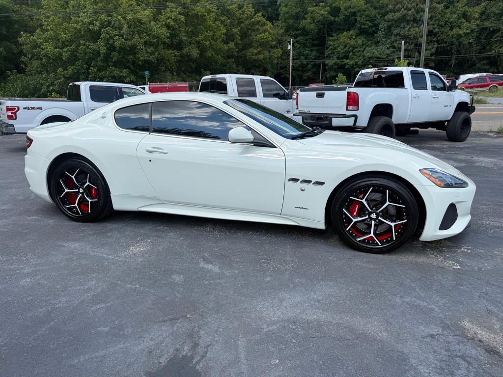 2018 Maserati GranTurismo Image 11