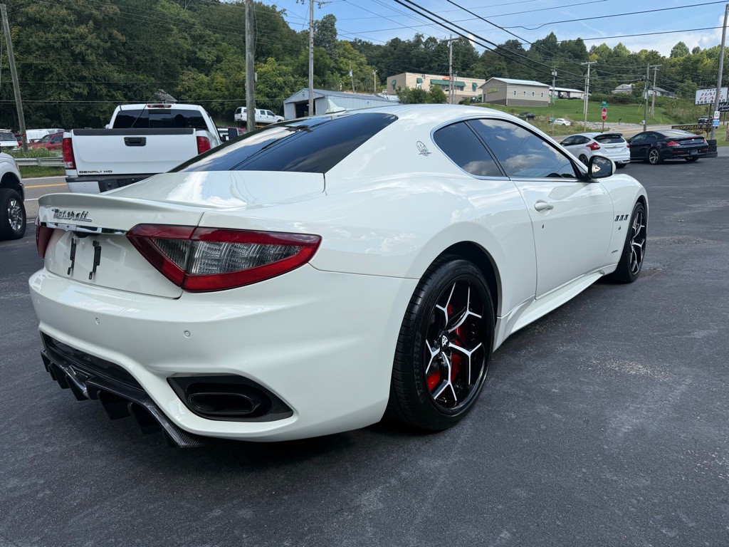 2018 Maserati GranTurismo Image 12