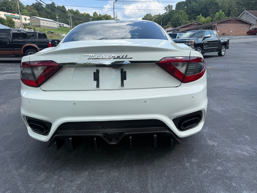 2018 Maserati GranTurismo Image 16