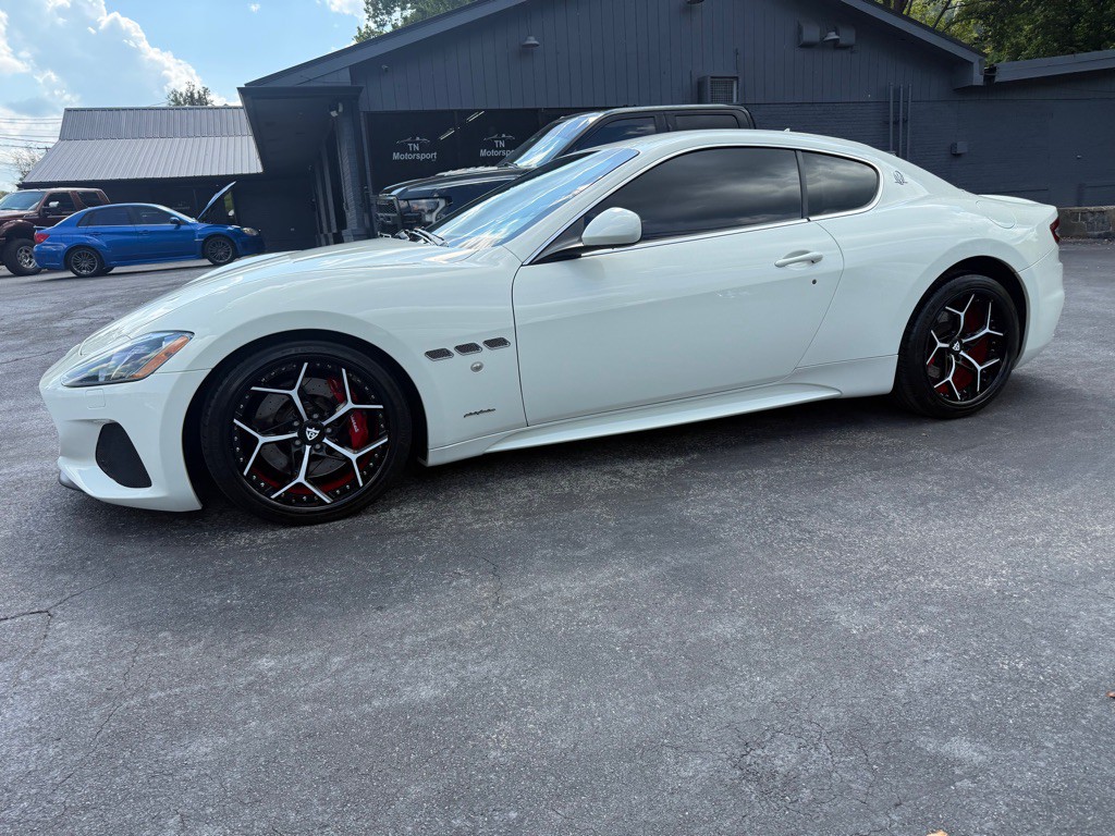 2018 Maserati GranTurismo Image 18