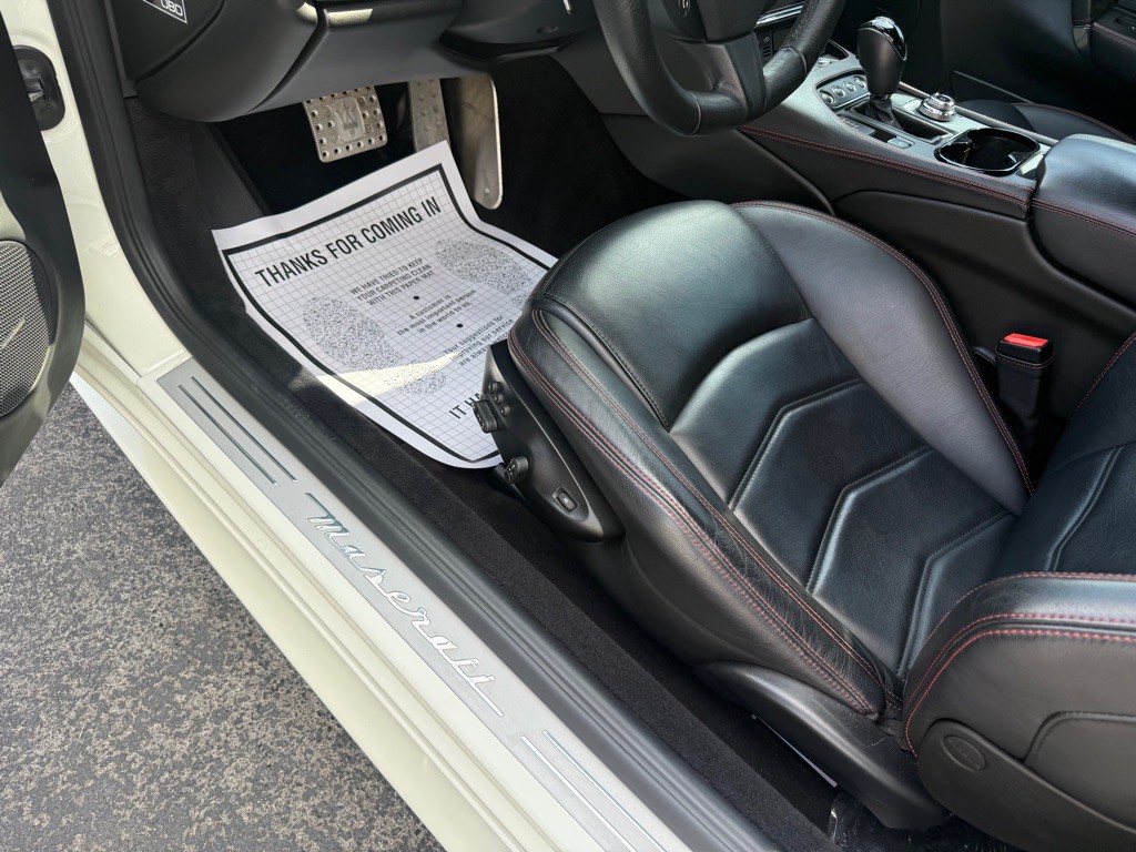 2018 Maserati GranTurismo Image 33