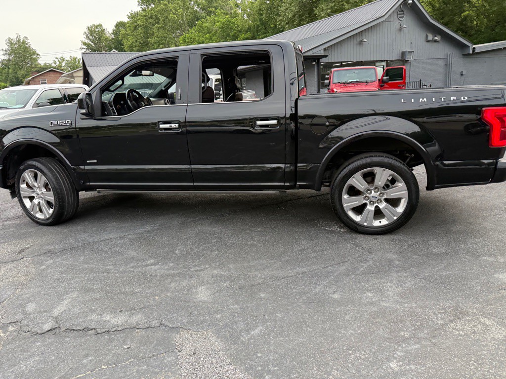 2017 Ford F-150 Image 25