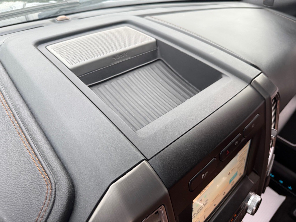 2017 Ford F-150 Image 70