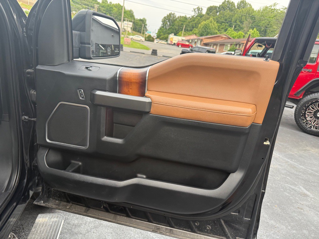 2017 Ford F-150 Image 73