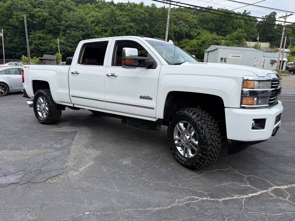 2015 Chevrolet Silverado 1500 Image 9