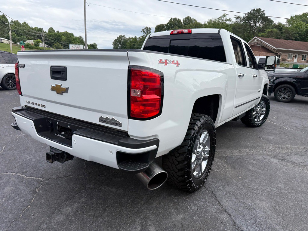 2015 Chevrolet Silverado 1500 Image 13