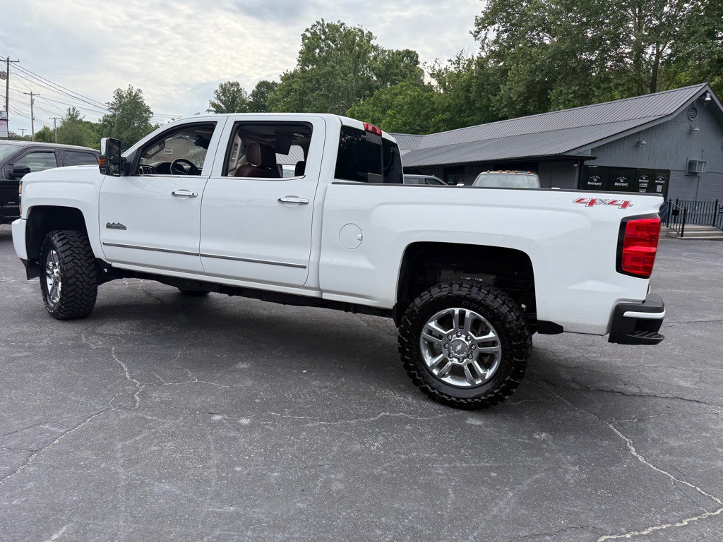 2015 Chevrolet Silverado 1500 Image 18