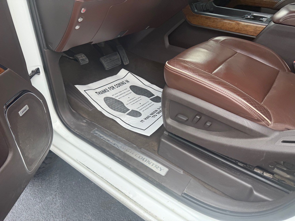 2015 Chevrolet Silverado 1500 Image 38