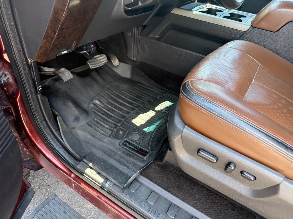 2015 Ford F-250 Image 36