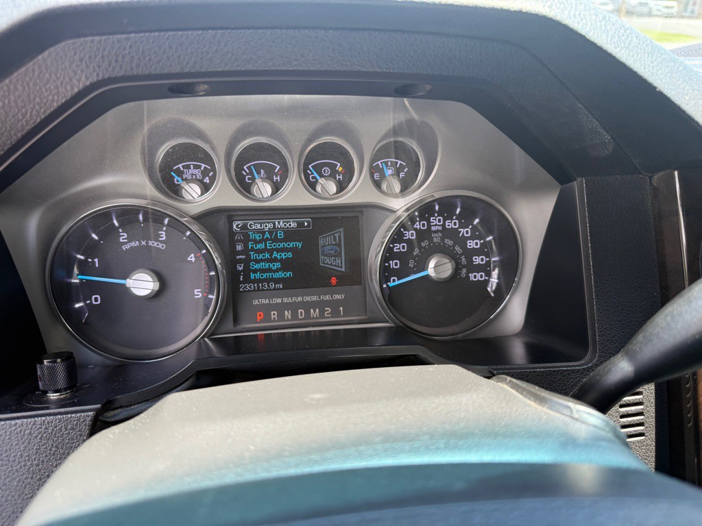 2015 Ford F-250 Image 38