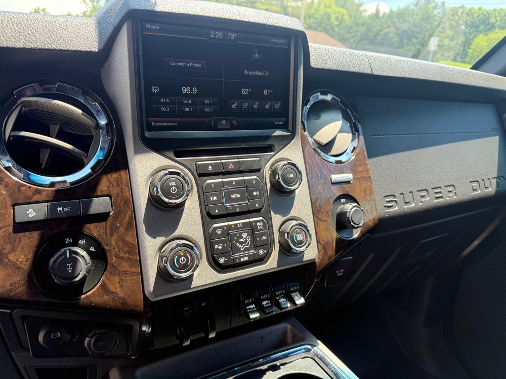 2015 Ford F-250 Image 45