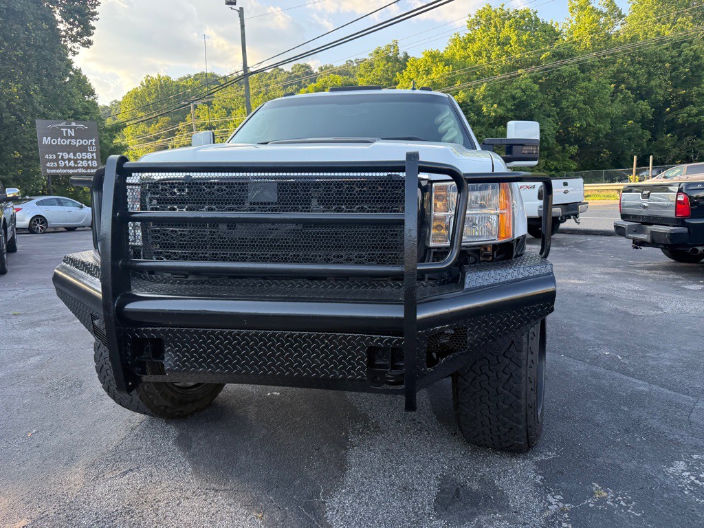 2011 GMC Sierra Image 9