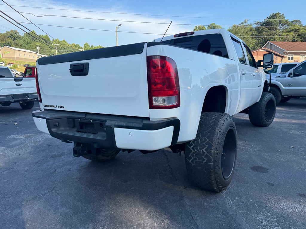 2011 GMC Sierra Image 13