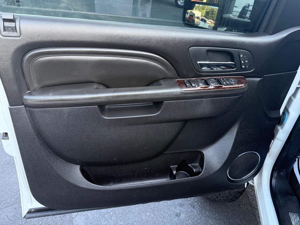 2011 GMC Sierra Image 18