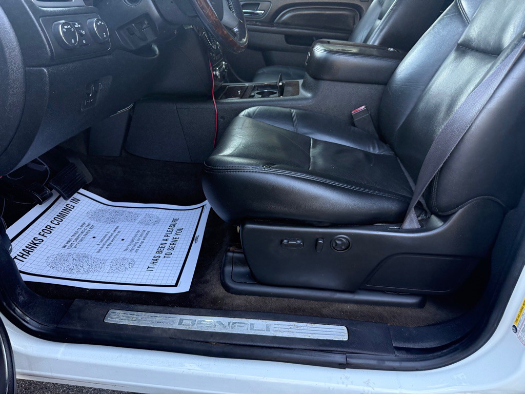 2011 GMC Sierra Image 24