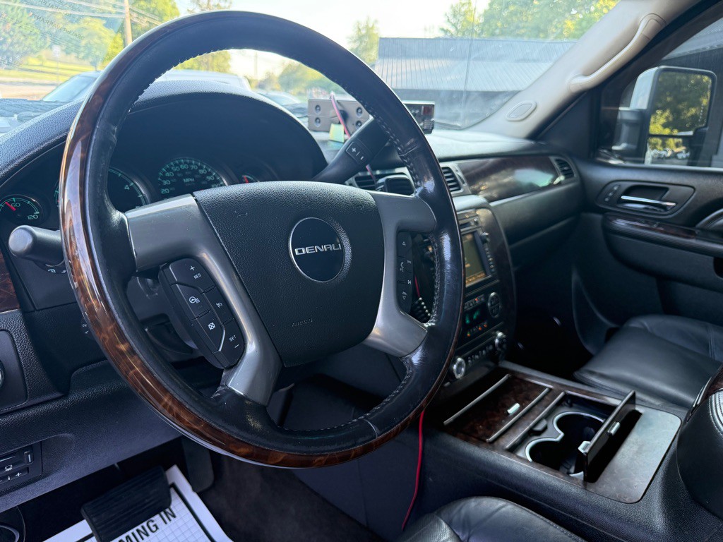 2011 GMC Sierra Image 25