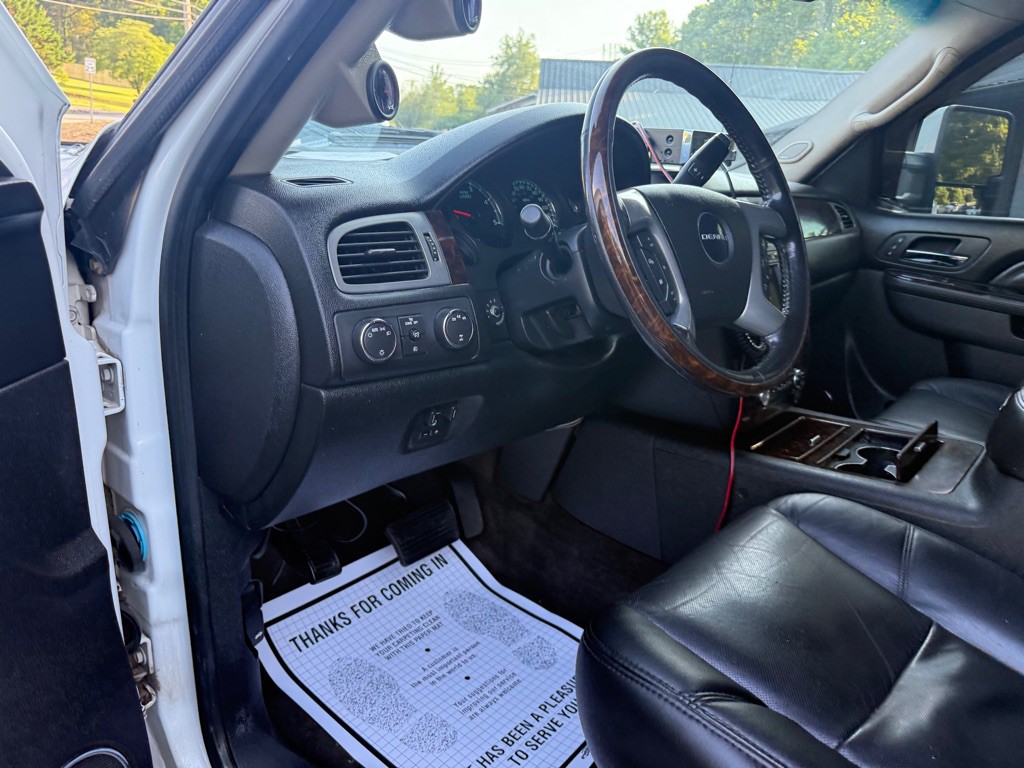 2011 GMC Sierra Image 26