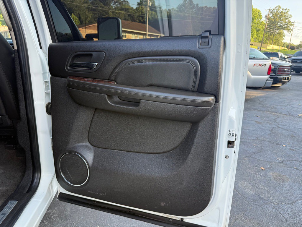 2011 GMC Sierra Image 41