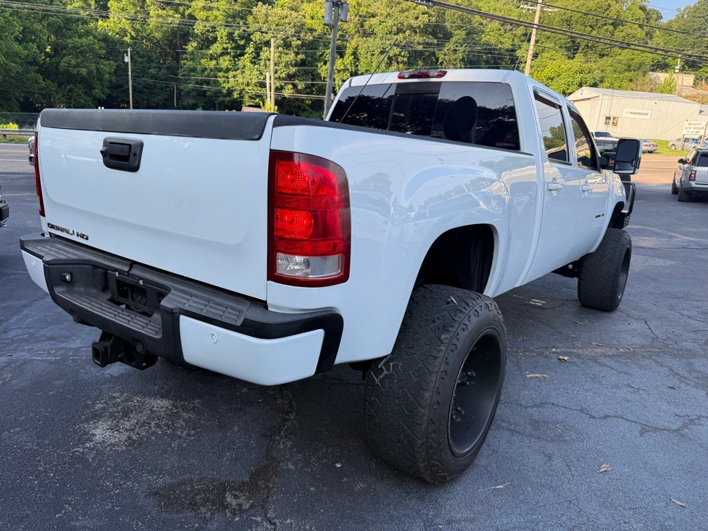 2011 GMC Sierra Image 60