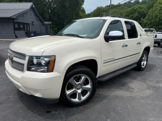 Image for 2013 Chevrolet Avalanche LTZ ID: 7521328