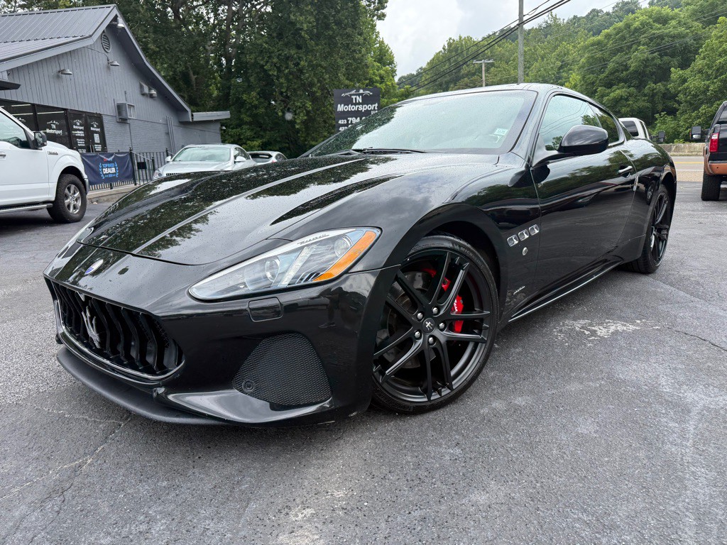 2018 Maserati GranTurismo Image 1
