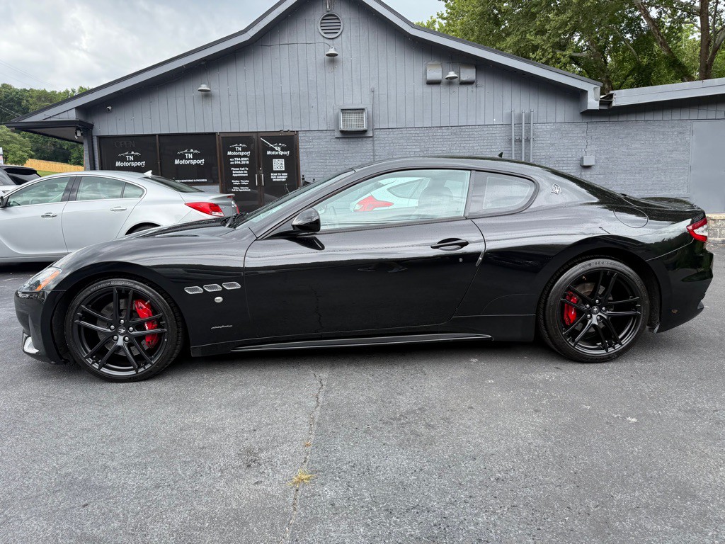 2018 Maserati GranTurismo Image 3