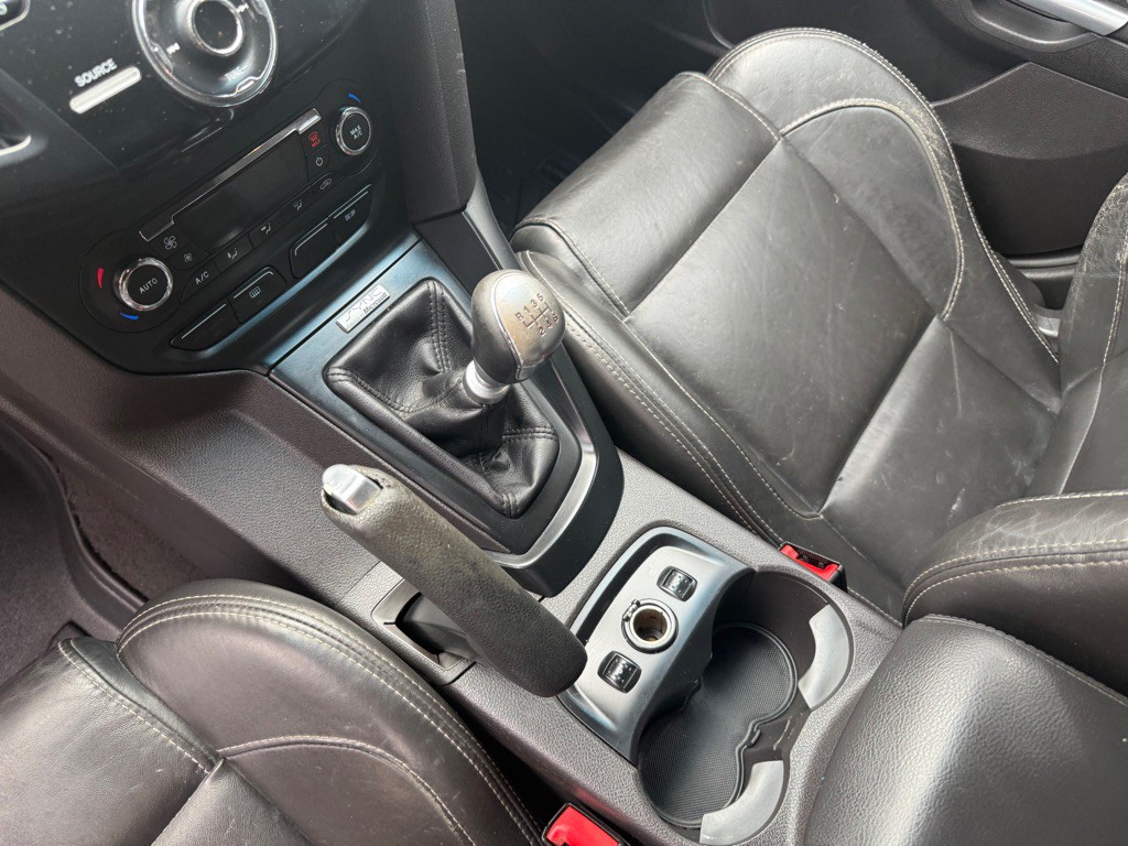 2014 Ford Focus Image 33