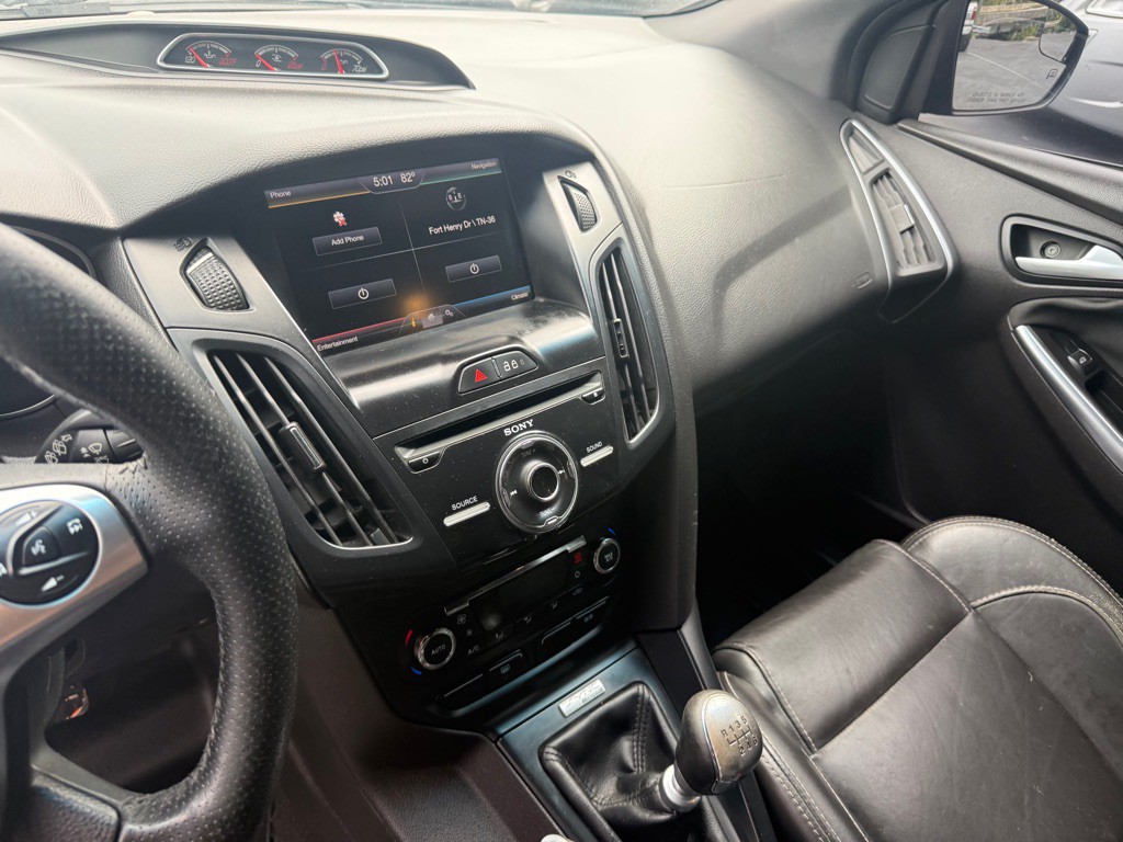 2014 Ford Focus Image 35