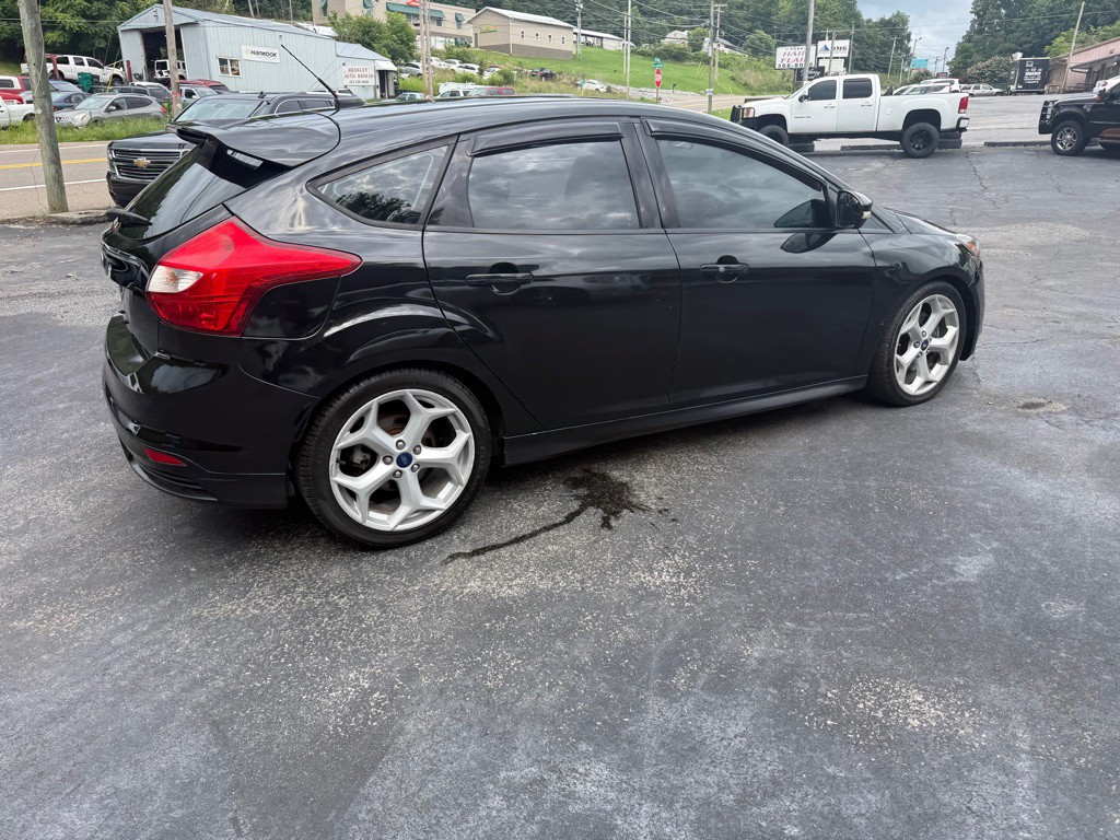 2014 Ford Focus Image 49