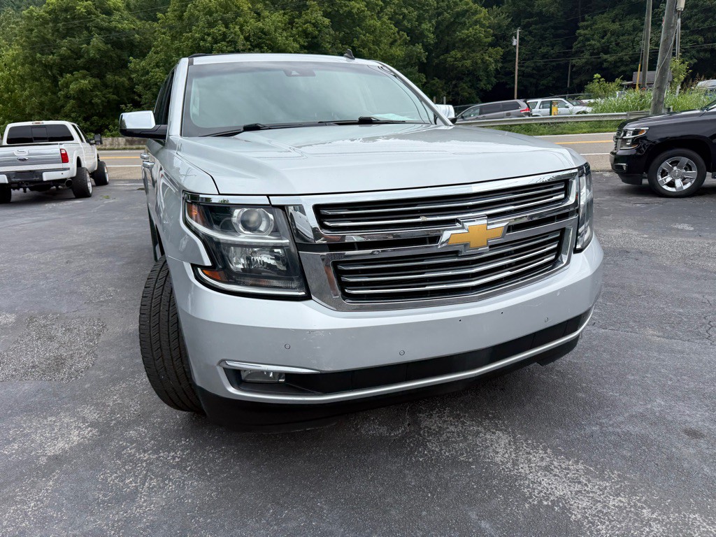 2015 Chevrolet Suburban Image 17