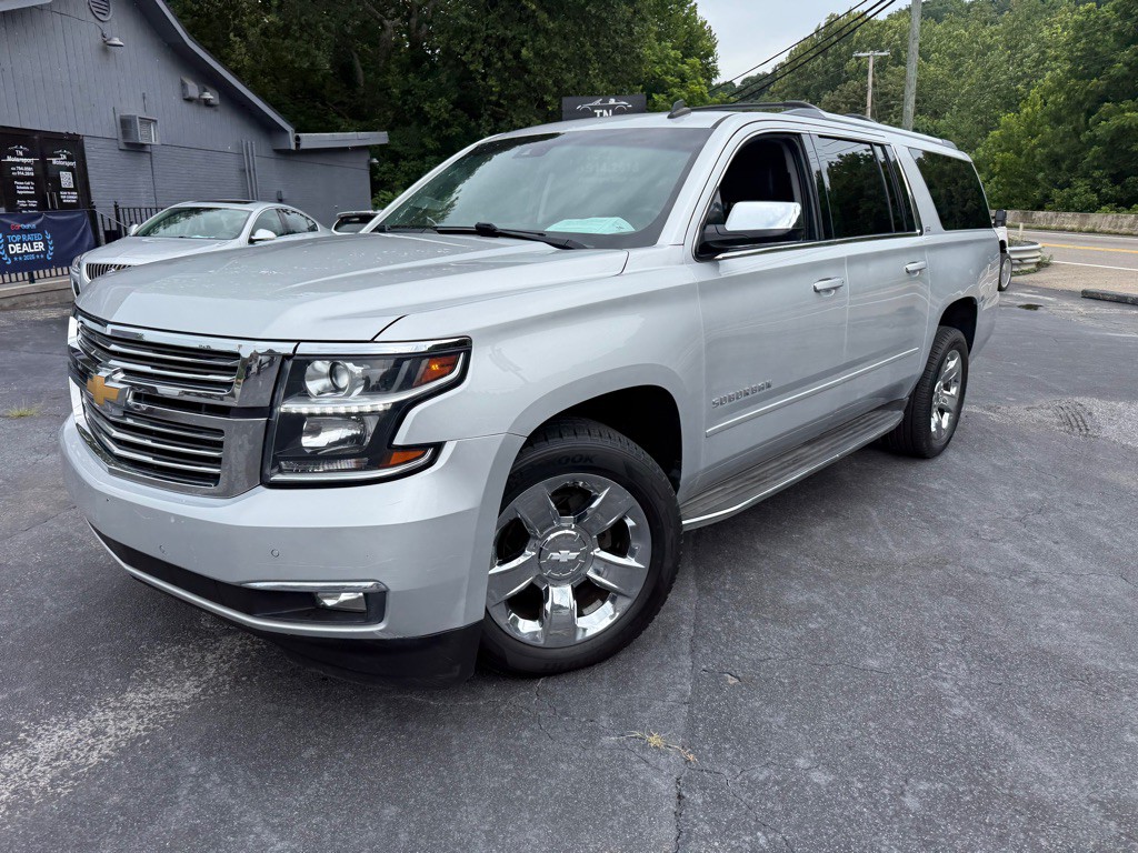 2015 Chevrolet Suburban Image 18