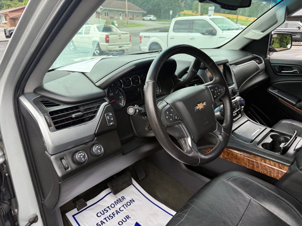 2015 Chevrolet Suburban Image 26