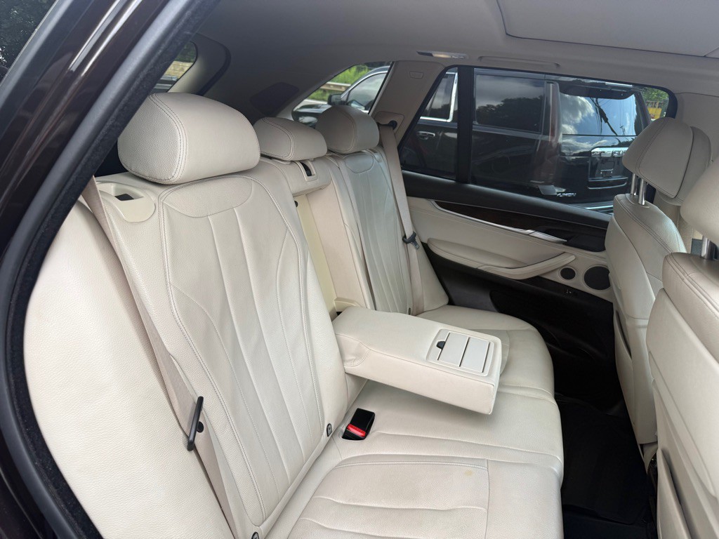 2015 BMW X5 Image 51