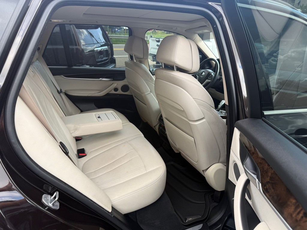 2015 BMW X5 Image 52