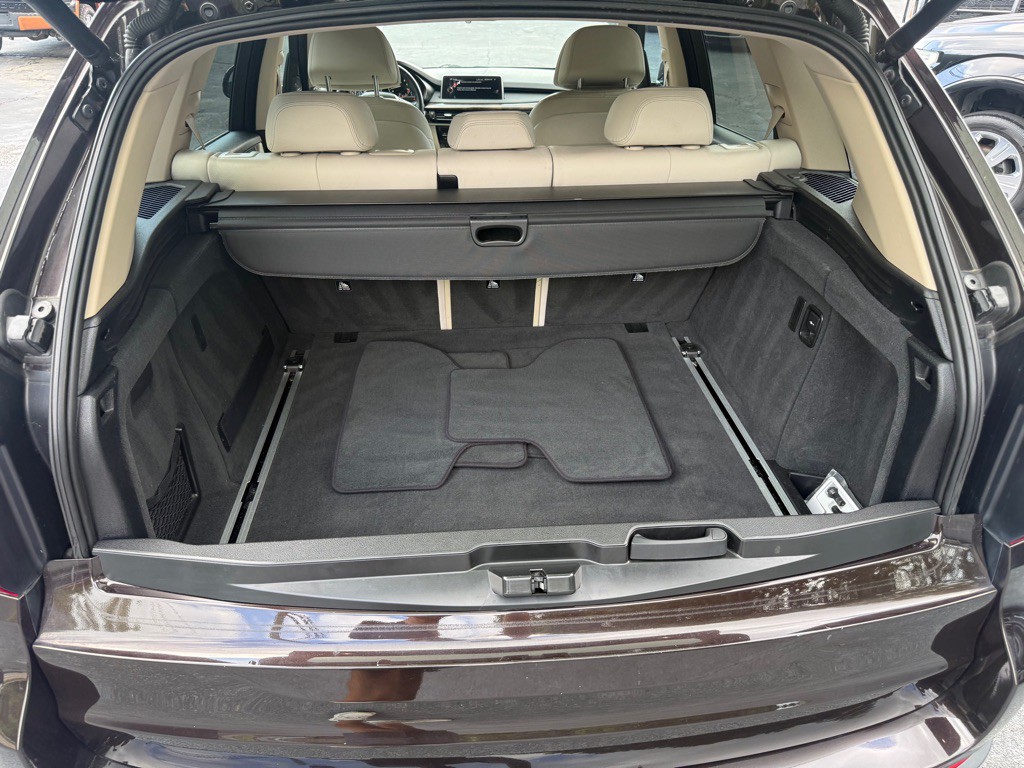 2015 BMW X5 Image 54