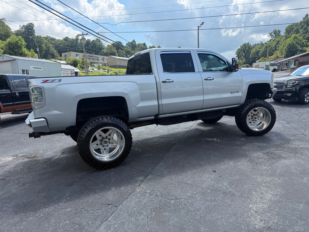 2015 Chevrolet Silverado 1500 Image 9