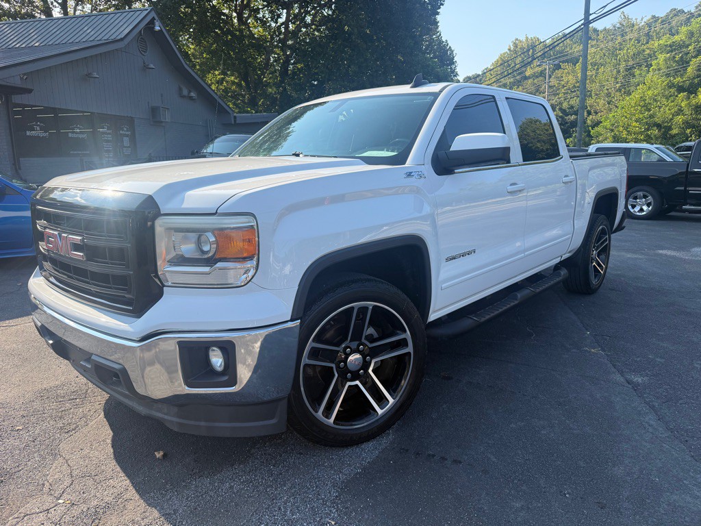 2015 GMC Sierra Image 2