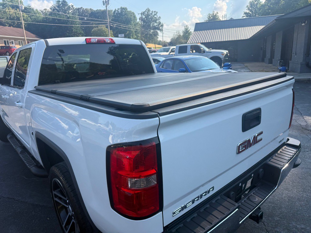 2015 GMC Sierra Image 20