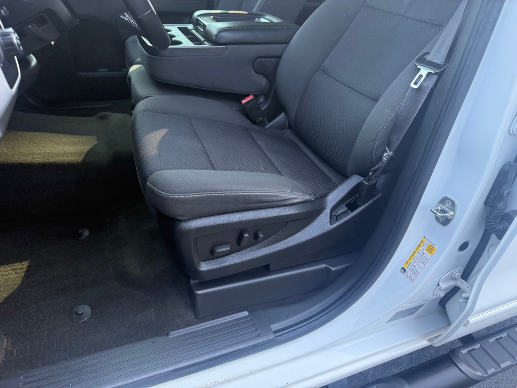 2015 GMC Sierra Image 36
