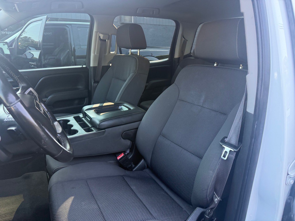 2015 GMC Sierra Image 38