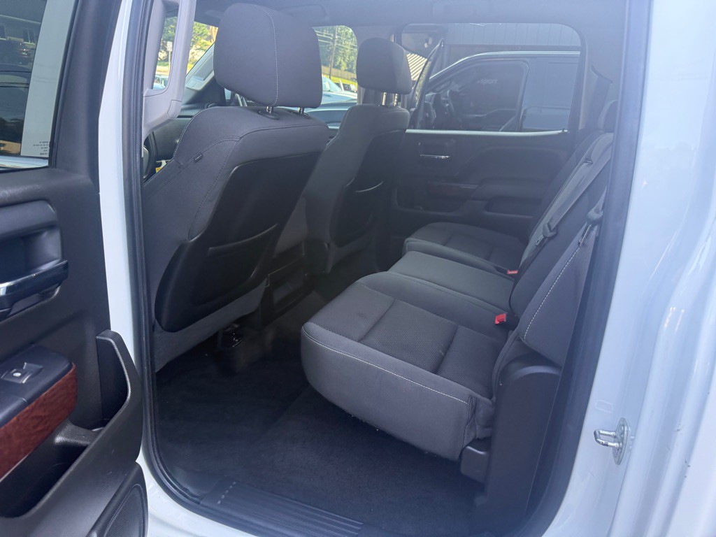 2015 GMC Sierra Image 47