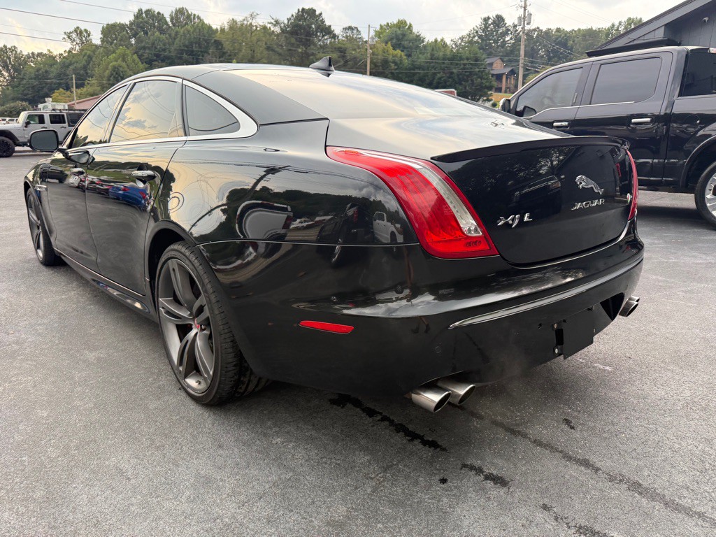 2014 Jaguar XJ Image 8