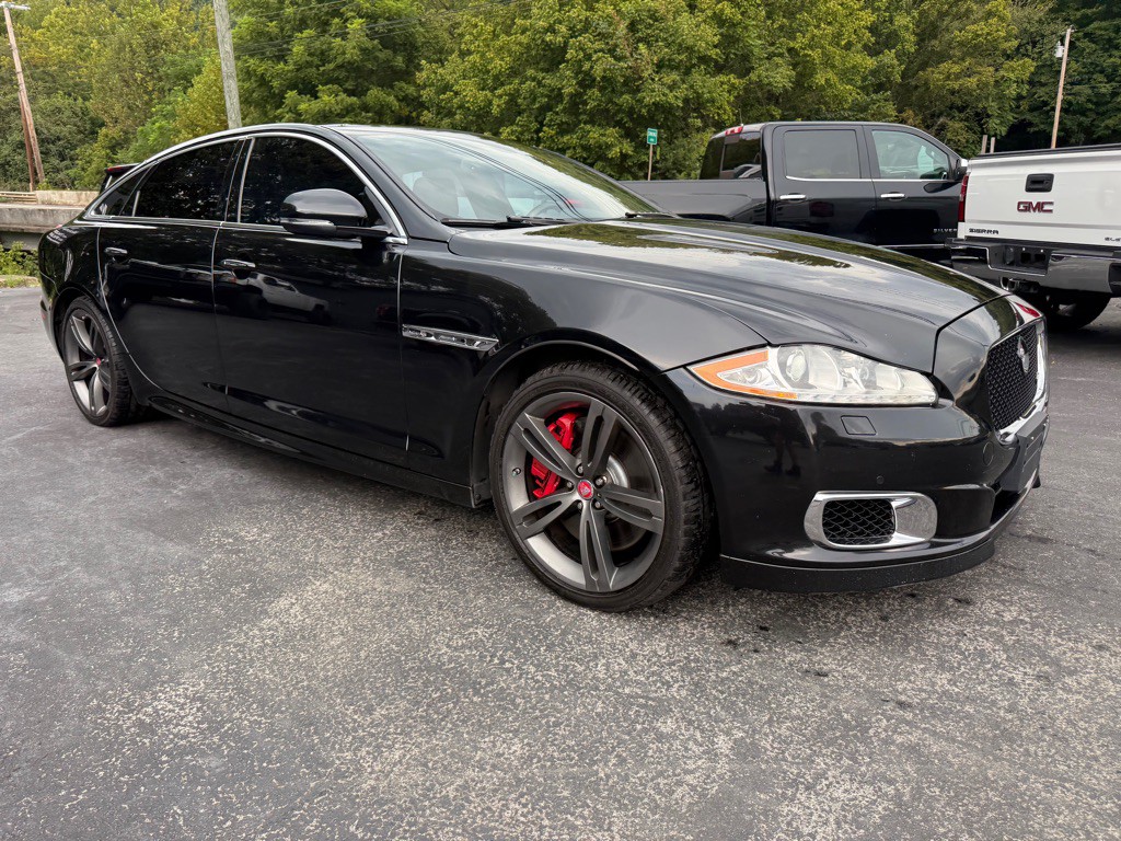 2014 Jaguar XJ Image 16
